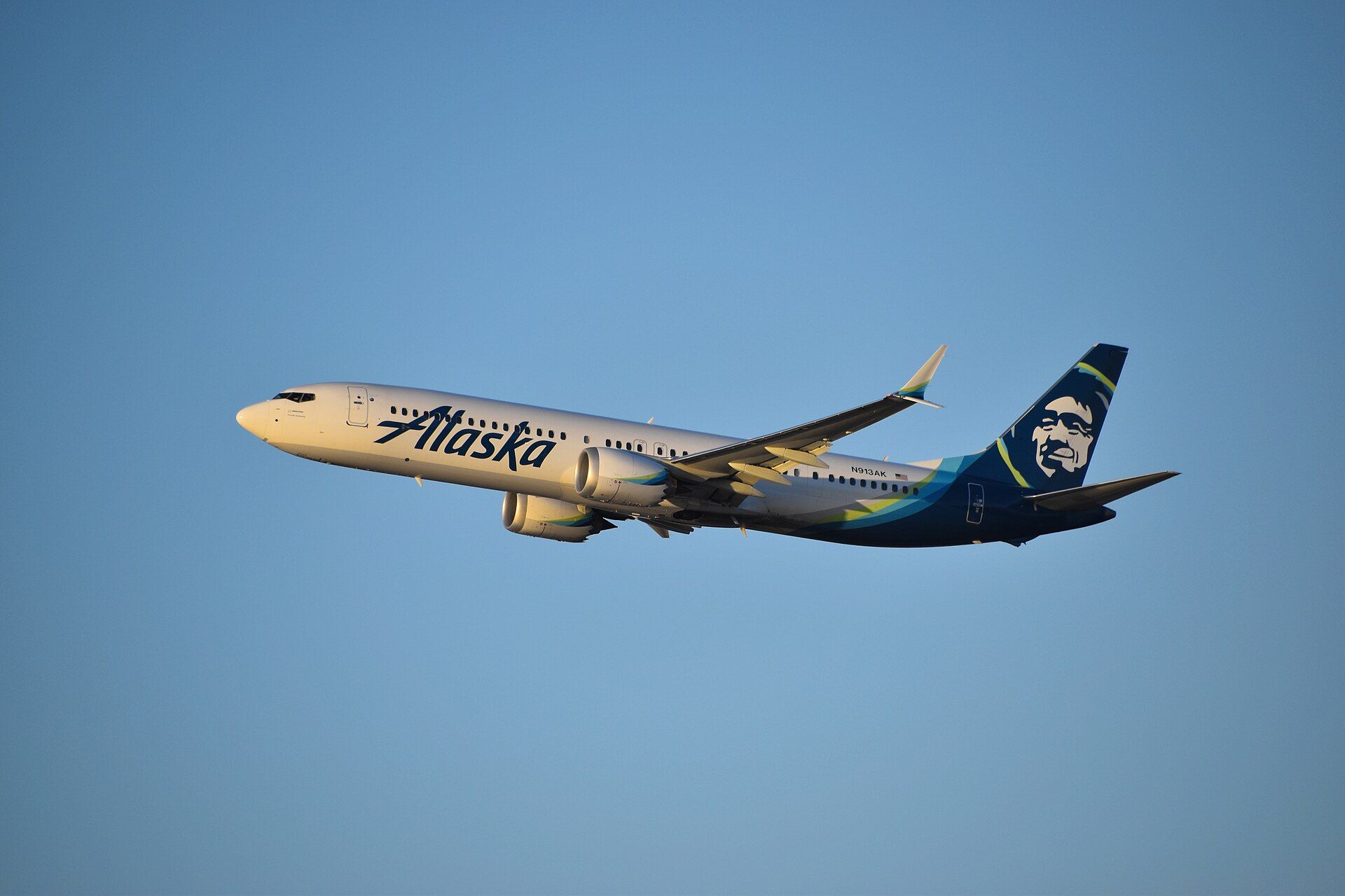 Boeing Resumes 737 MAX Deliveries After Wiring Rework