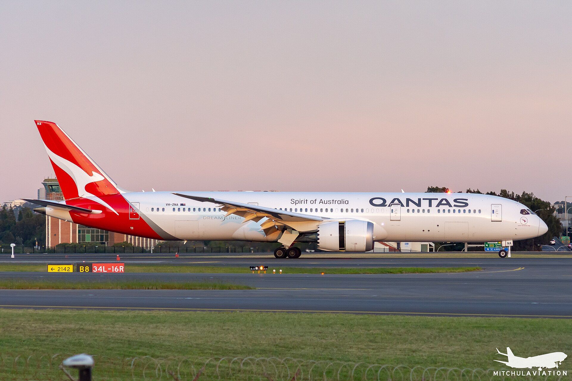 Qantas Launches World's Longest Non-Stop Flight with New A350-1000ULR