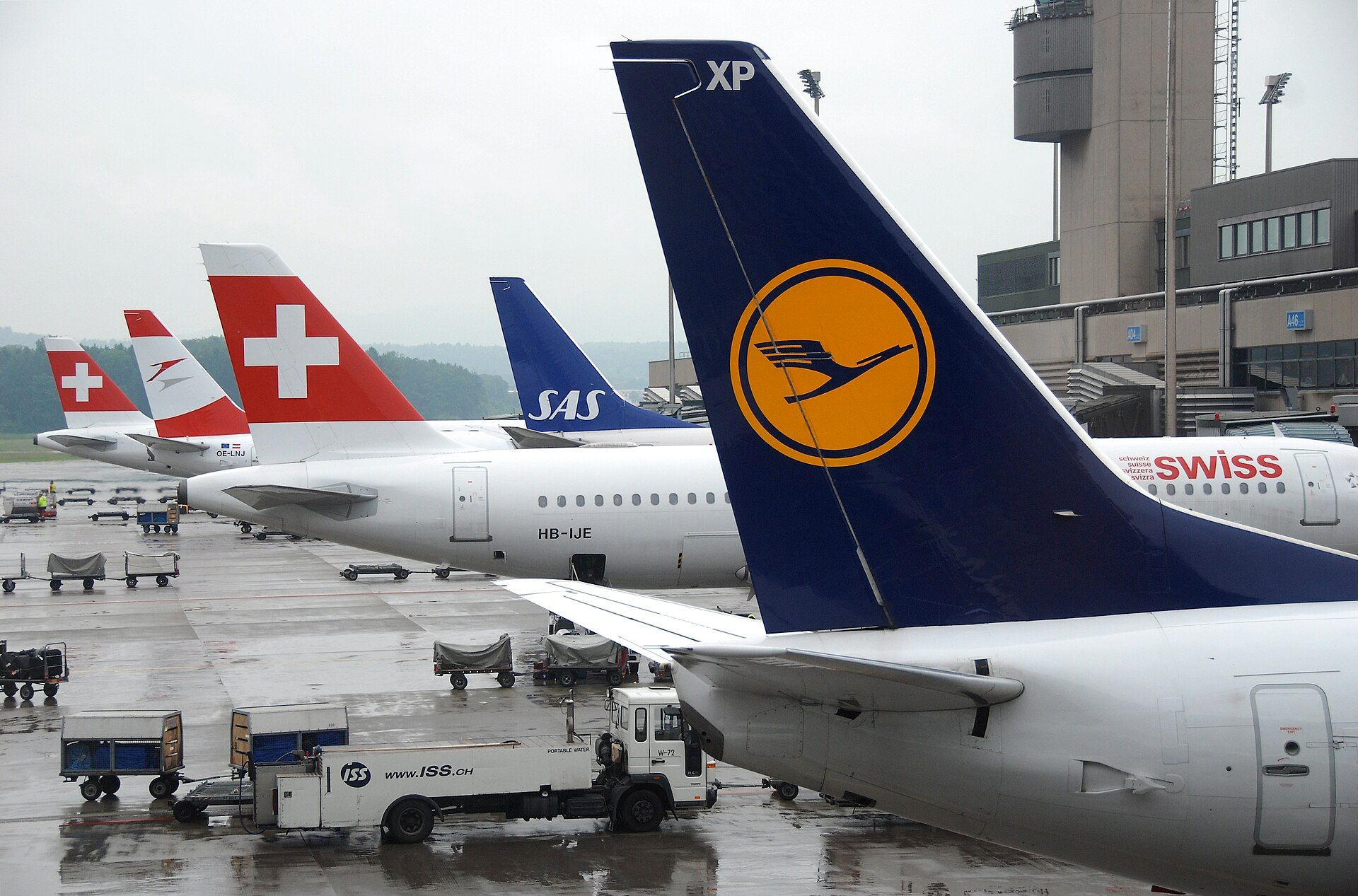 Lufthansa Group Expands Boeing 737 MAX Fleet with 20 MAX 10s