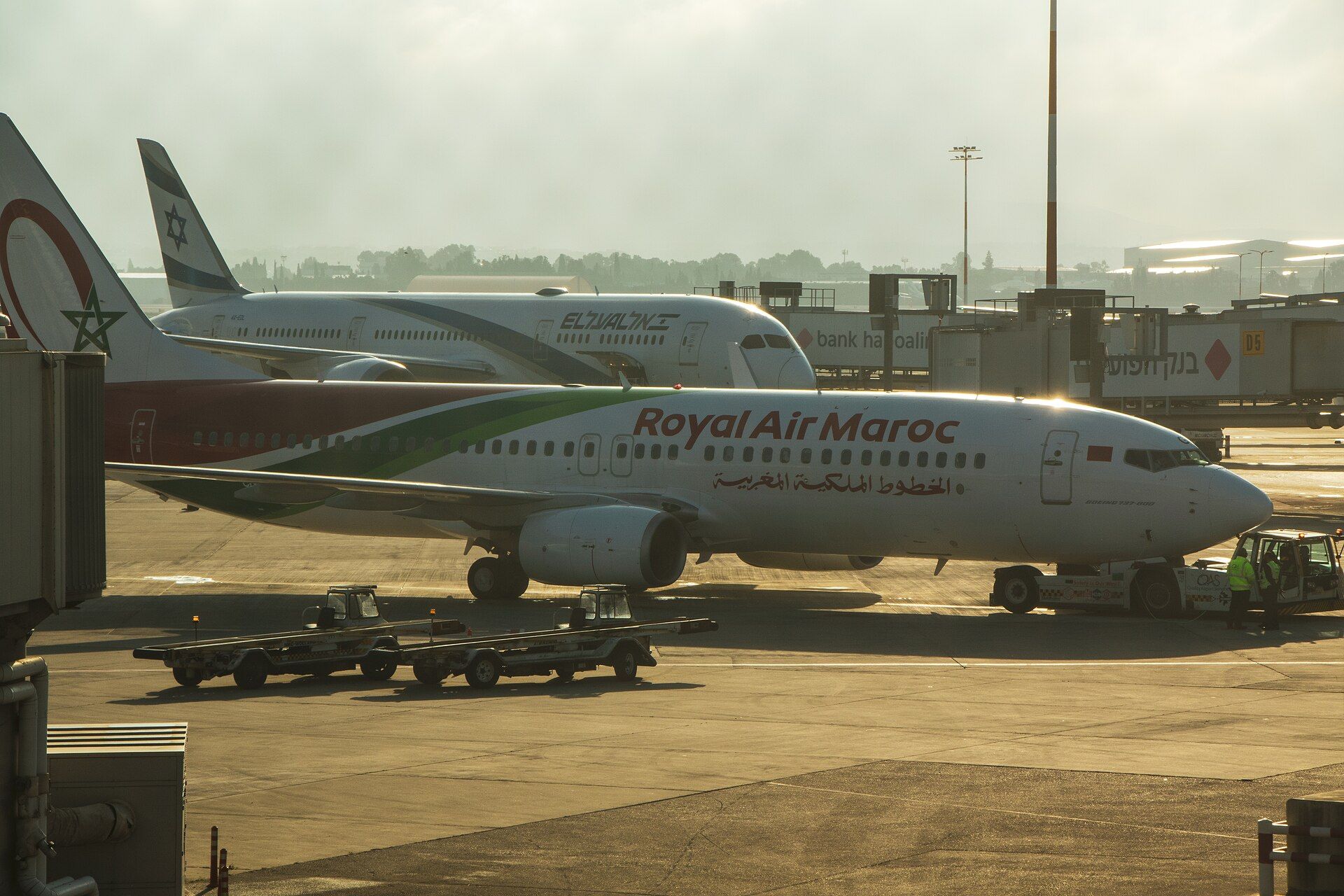 Aviation Capital Group Delivers Sixth Boeing 737-8 to Royal Air Maroc