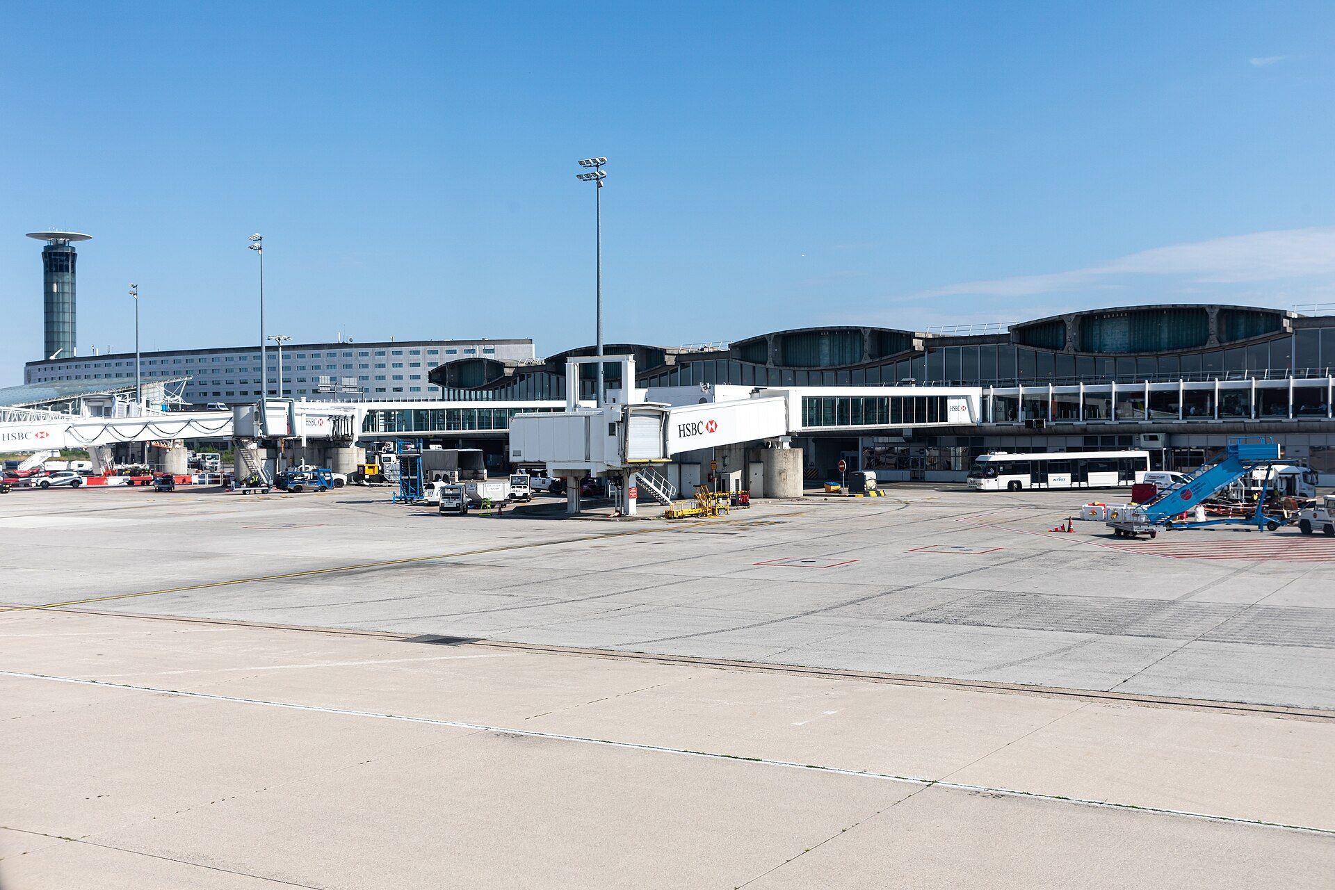 New DOT Rule Limits Airline Responsibility for Flight Disruptions